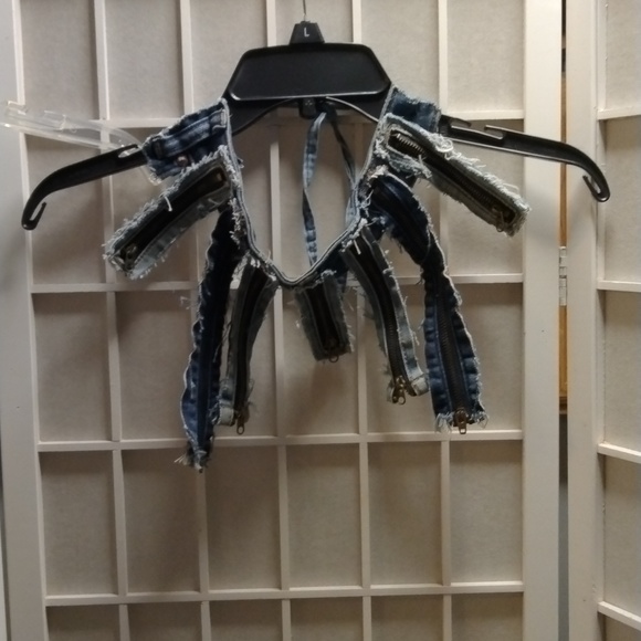 Zipper denim choker with matching zipper denim bracelet. - Picture 2 of 10